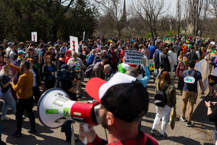 Sursă foto: Facebook/Greenpeace România