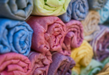 Deșeurile textile în Uniunea Europeană: ce înseamnă colectarea separată obligatorie din 2025