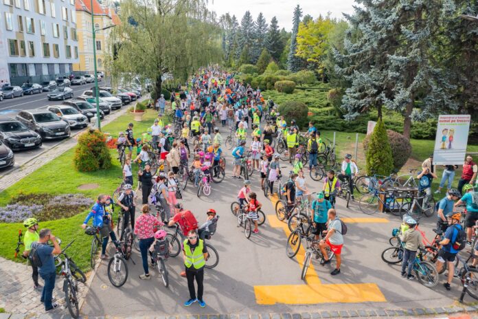 Foto: Facebook/Primăria Municipiului Brașov Foto: Facebook/Primăria Municipiului Brașov