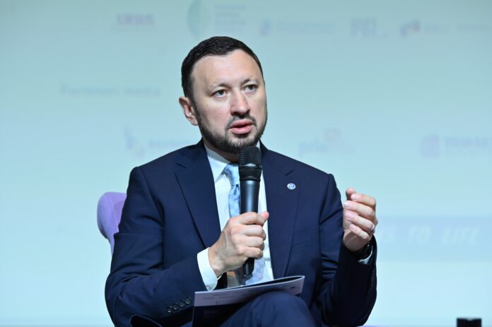 Sursă foto: Facebook/Mircea Fechet