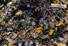 Deșeurile electrice „colectate” în România: un lanț care se rupe exact unde nu se vede