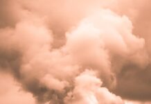 Orașe-capcană: cum geografia și clima transformă capitalele lumii în camere de poluare — și de ce București este în centrul problemei