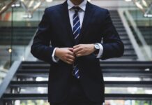 Știai că a purta cravată reduce fluxul de sânge spre creier cu 7,5% și crește presiunea oculară?