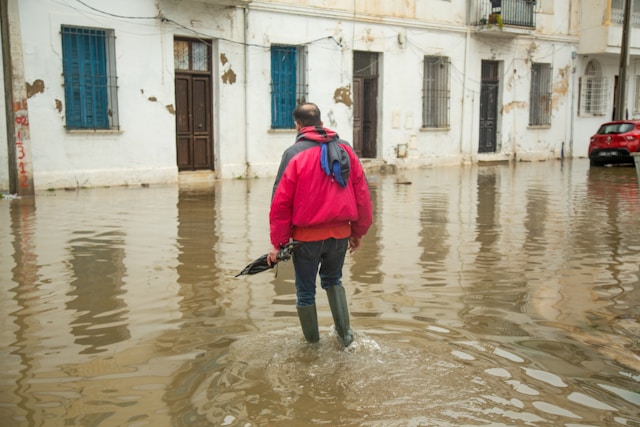 Inundatii - Foto Hasan Mrad Unsplash