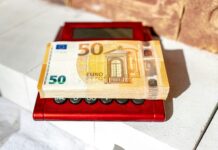 Adaptarea fermierilor la schimbările climatice se oprește la prețul tehnologiei
