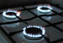 Aragazul pe gaz și astmul: ce s-a schimbat după ce 85 de oameni au trecut la electric
