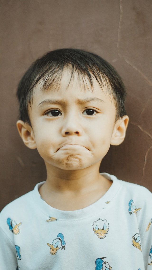 Copil - Foto Setengah Limasore Unsplash