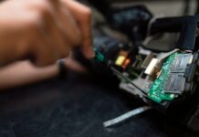 Europa obligă producătorii să repare bunurile care pot fi salvate