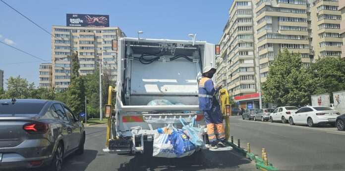 Salubrizare masina de gunoi Supercom