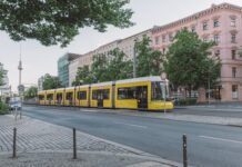 Un leu pentru 24 de ore: poate transportul public din Arad să scoată mașinile din trafic?