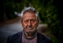 Cum îmbătrânim depinde și de aerul pe care îl respirăm. Poluarea și clima intră în ecuația sănătății după 60 de ani