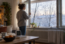 Cum aerisești casa iarna: regula celor 5 minute care schimbă aerul fără să răcească pereții
