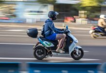 Nairobi schimbă motocicleta pe baterie. 15% dintre modelele noi sunt deja electrice
